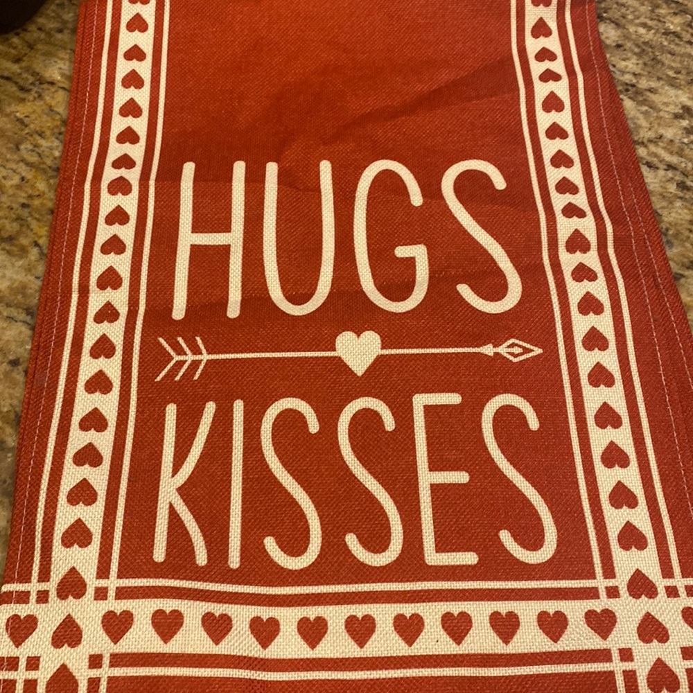 Like new 6ft Valentines Table Runner